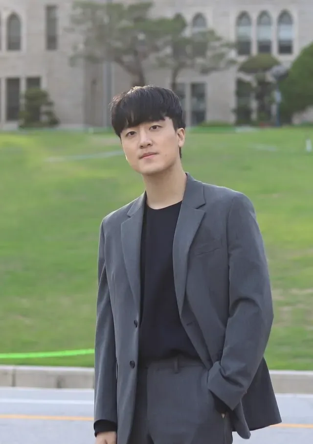 Portrait of Minseok Joo